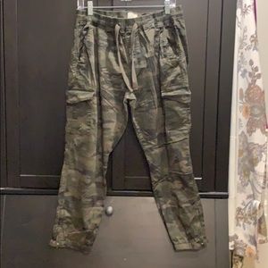 Sanctuary camo joggers